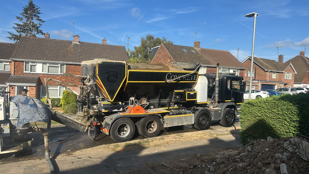 Ready-Mix Concrete Discharge Hopper Stevenage